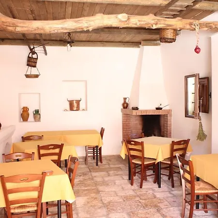 Agriturismo Il Castagnaro Cozzana